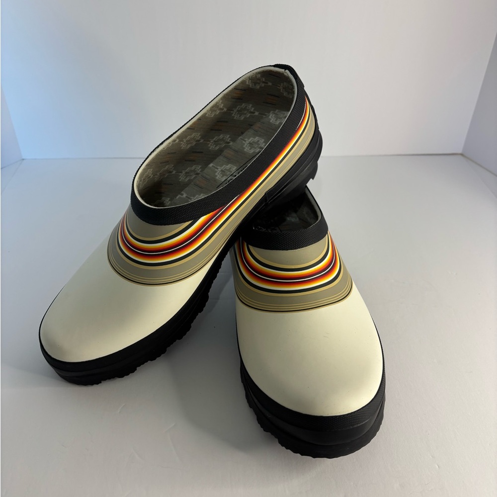 Pendleton Women's Serape Stripe Garden  Rain Shoes